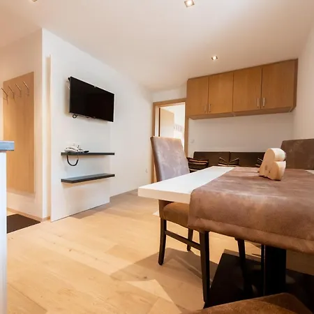 Lapis Monti - & Aparthotel 3*